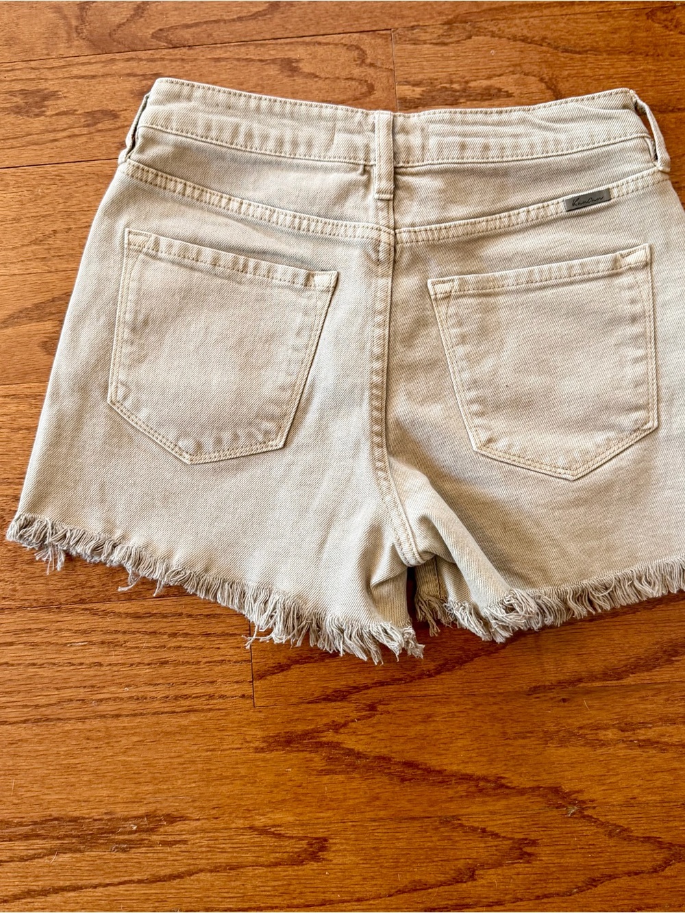 KanCan High-Waist Frayed Hem Shorts in Tan - Picture 5 of 5